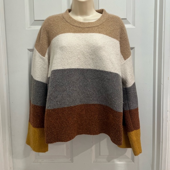 Madewell Andria Pullover Sweater in
Coziest Yarn Size Small - Normcore - EUC - Picture 4 of 13